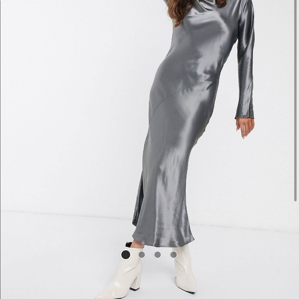Weekday long sleeve satin maxi dress in dark grey size L size EU 42